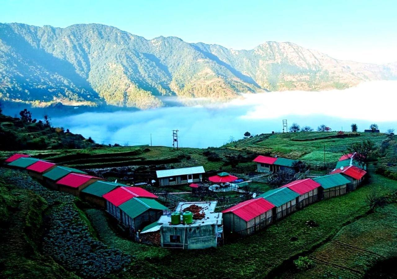 Bamboo Junction Resort - Kanatal, Valley & Mountain View Дханолти Экстерьер фото